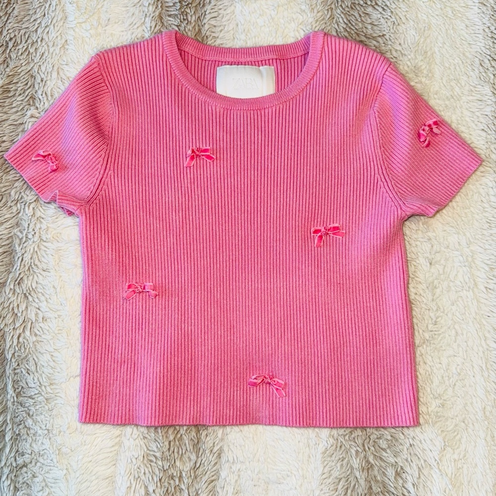 ZARA Pink Ribbed Short Sleeve Top with Mini Bow Details